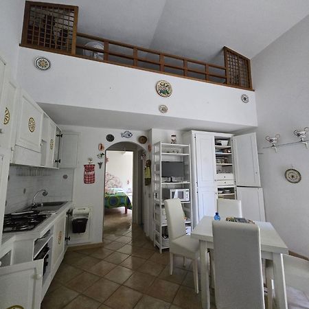 Appartamento Gallura Da Giuseppina 圣特雷莎加卢拉 外观 照片